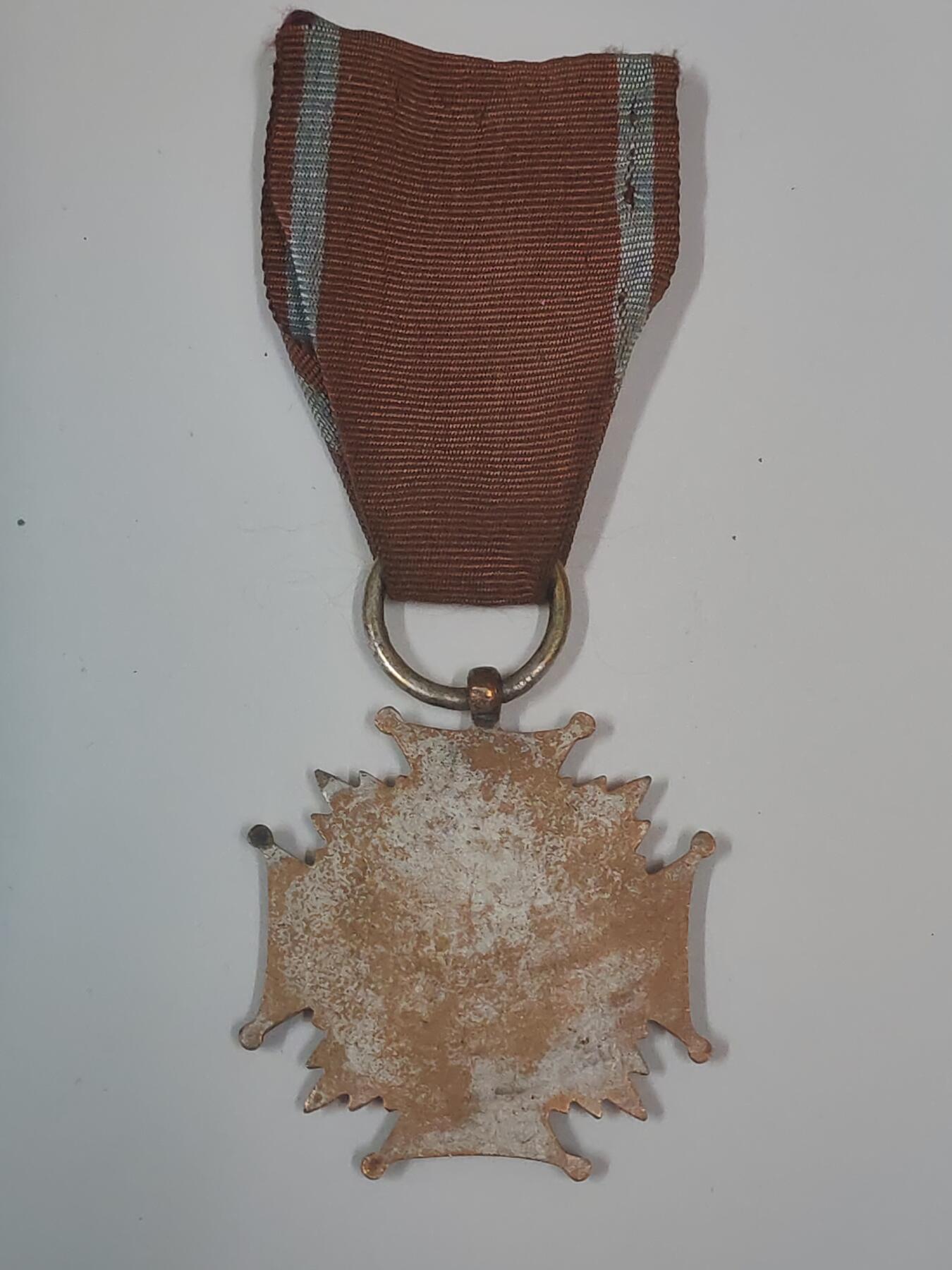 韵星假日军品类拍卖第47期 -- Rimey Holidays Militaria Auction 47 波兰人民共和国银级功勋十字勋章