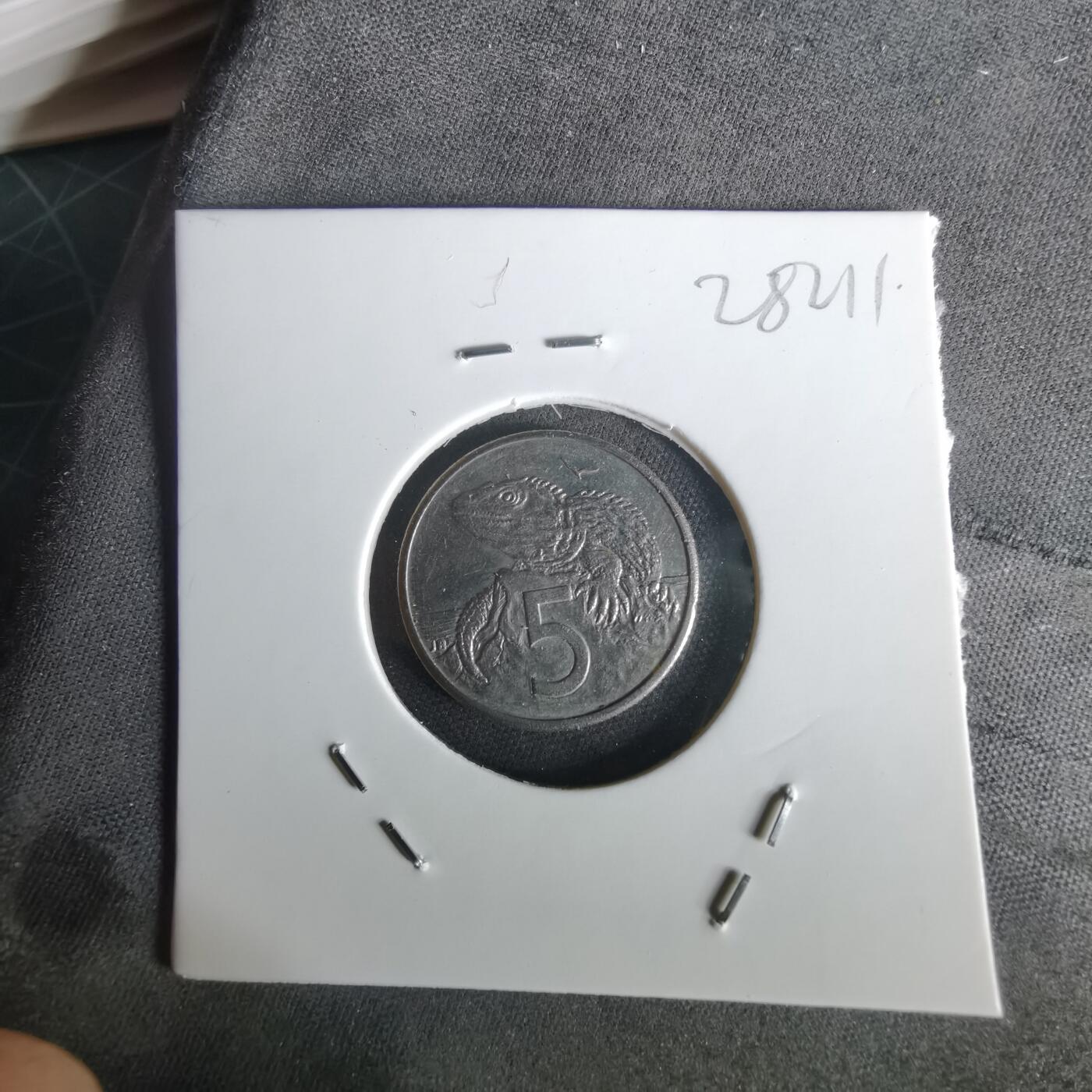 沼泽如烟--第1028场 新西兰1985年五分加拿大浅雕版