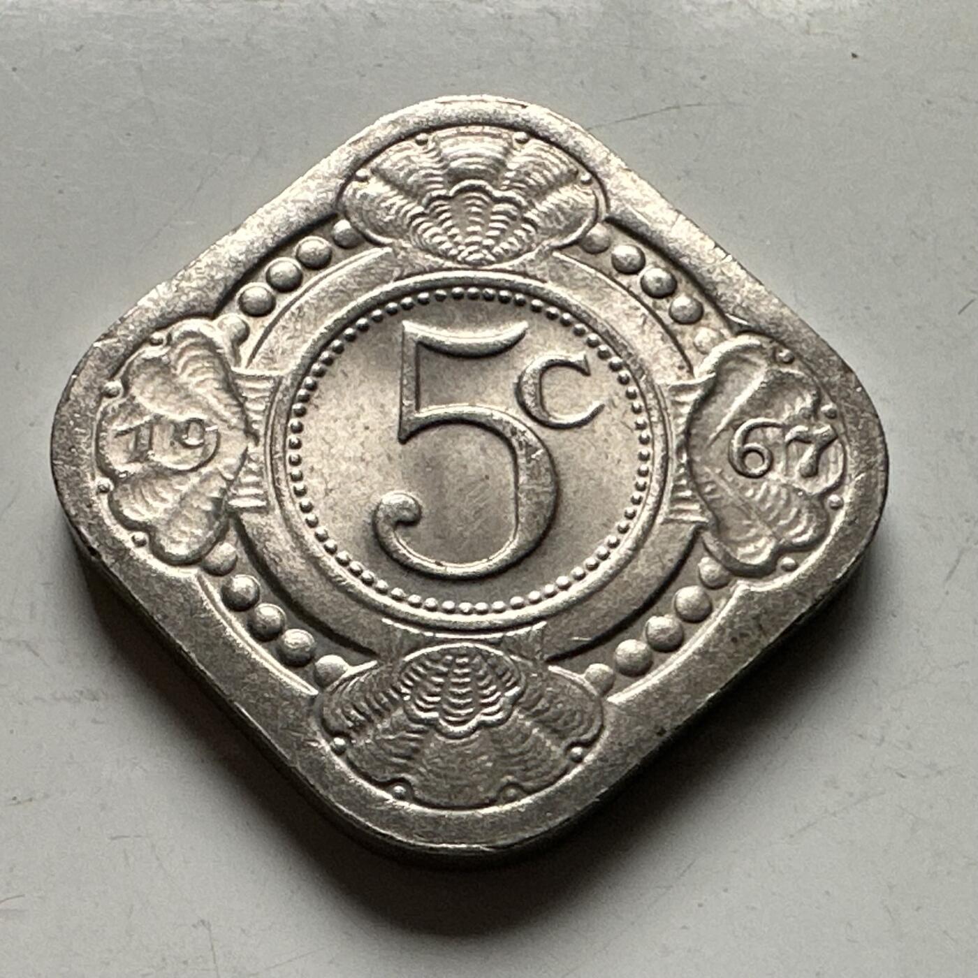 🌹外币初藏🌹🐯2026年第30场   每周二四六晚8️⃣点 接代拍 荷属安的列斯1967年五分