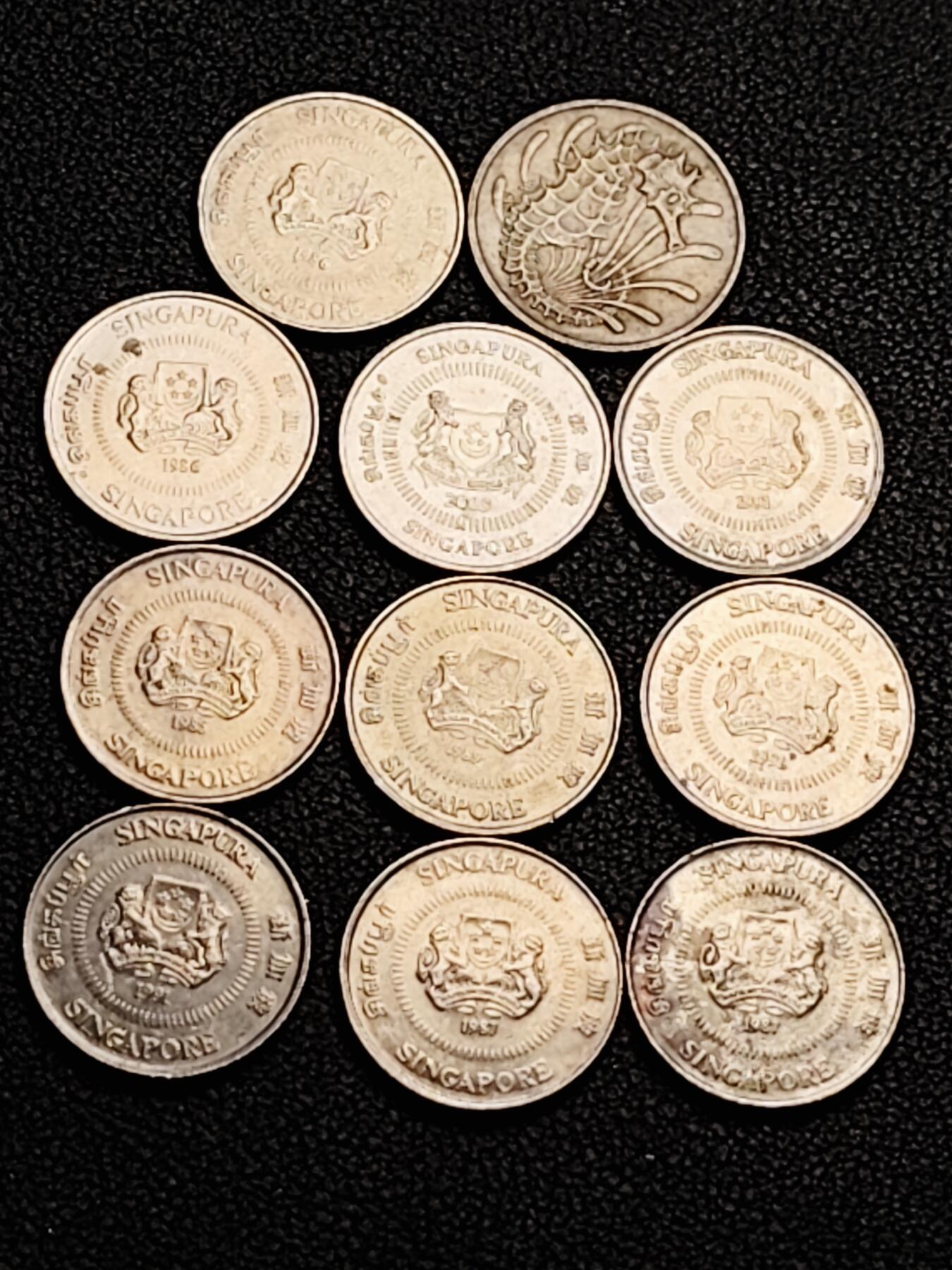 泉币菌-第213场-拍品多 请提前出价（工作最近较忙 发货不及时，望理解） 。