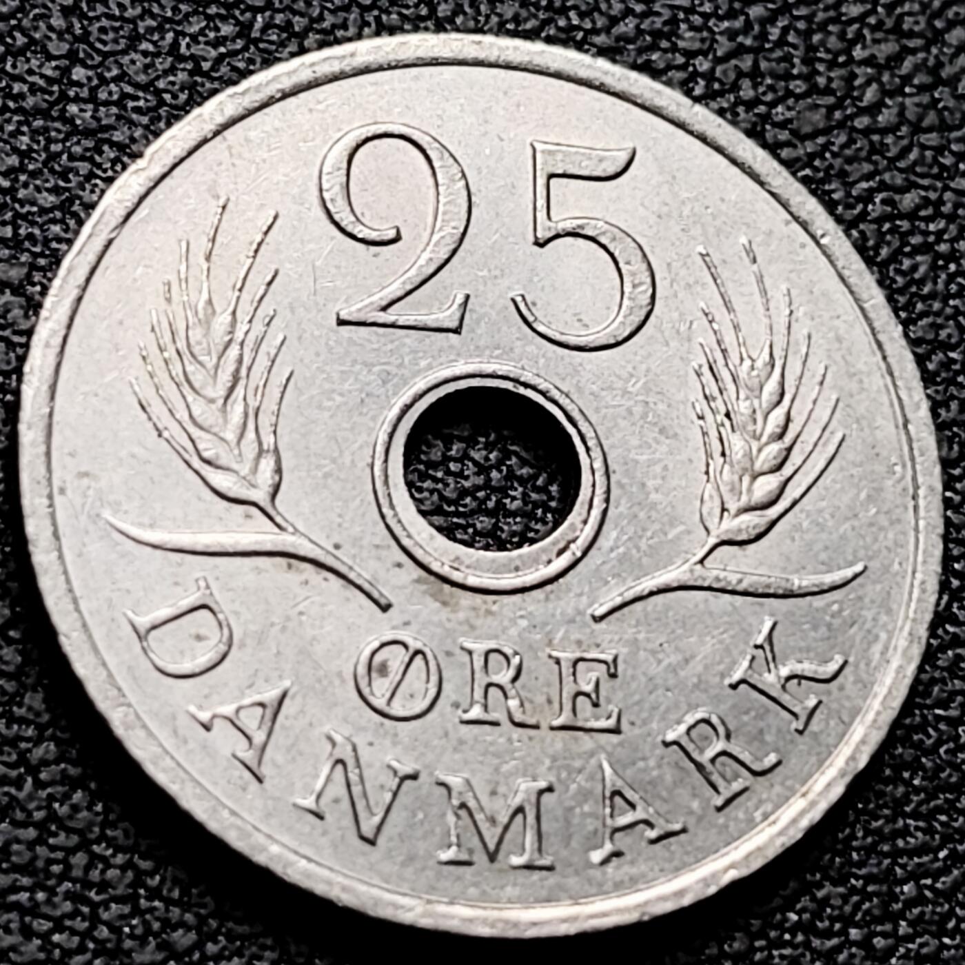 泉币菌-第213场-拍品多 请提前出价（工作最近较忙 发货不及时，望理解） 。