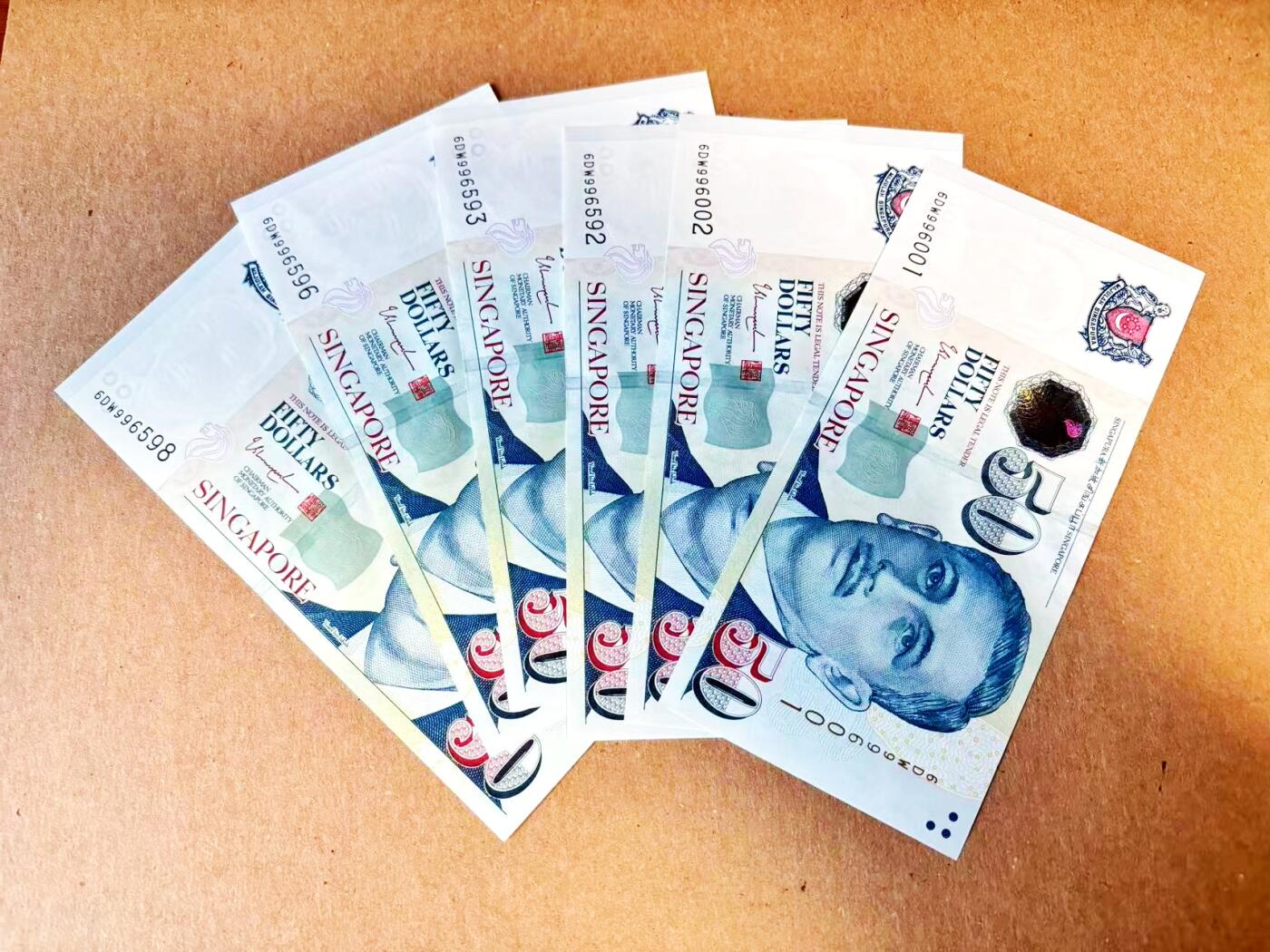 【Blue Auction】世界纸币精拍第796期——18级TOP拍卖/信誉/品质/专业/高效💫 【一组6张无47 含倒置号】新加坡 50元 全新UNC