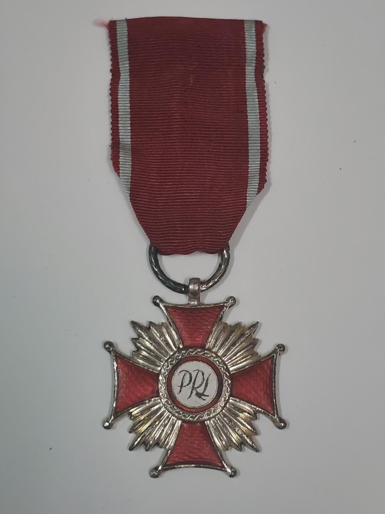 韵星假日军品类拍卖第47期 -- Rimey Holidays Militaria Auction 47 波兰人民共和国银级功勋十字勋章