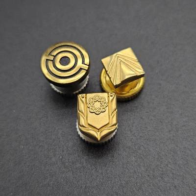 0元起拍勋章 第340期 咸鱼国勋章拍卖专场 3月22日（周日）下午6：00开始 - 日本徽章三个