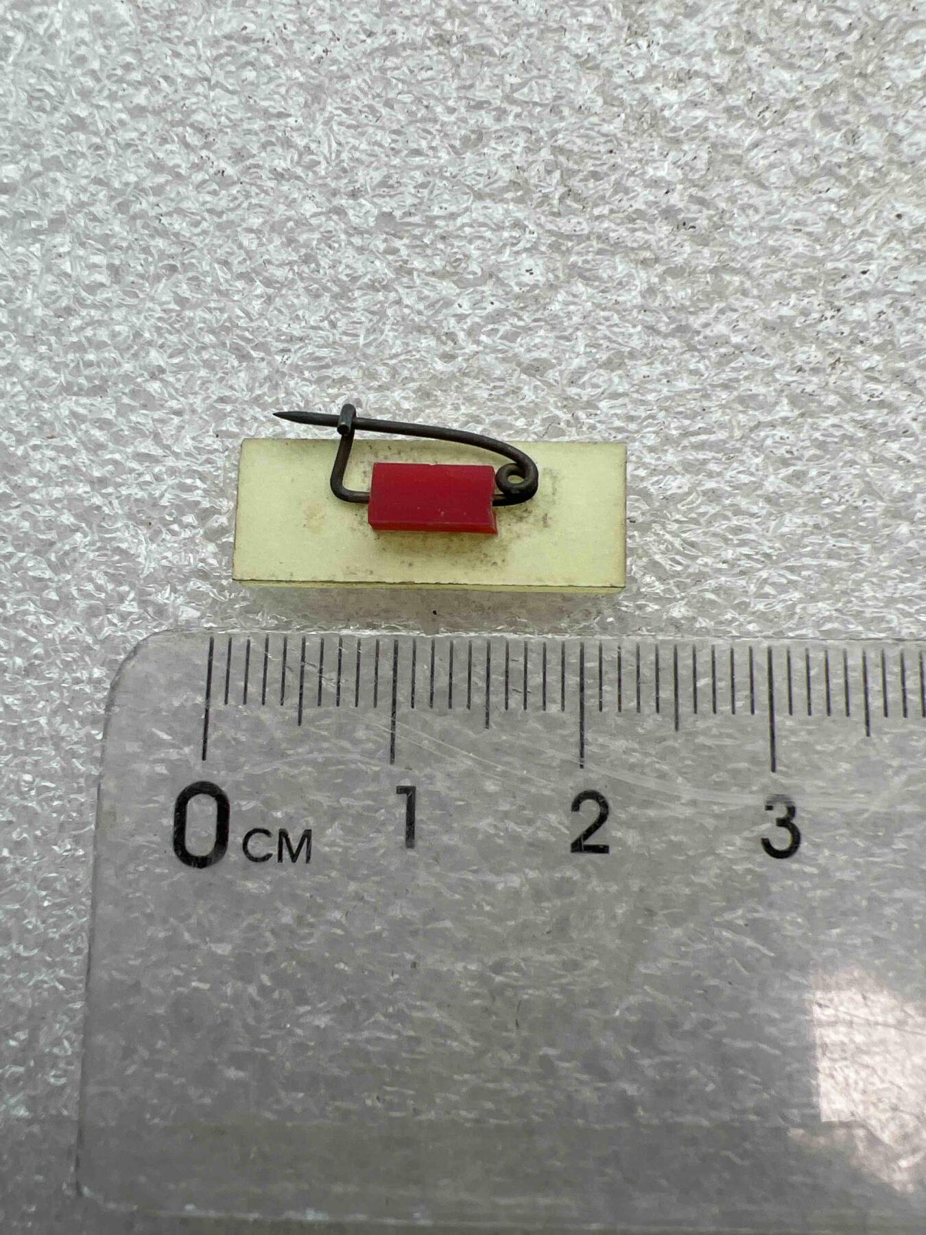 真品像章、纪念章 真品像章、纪念章