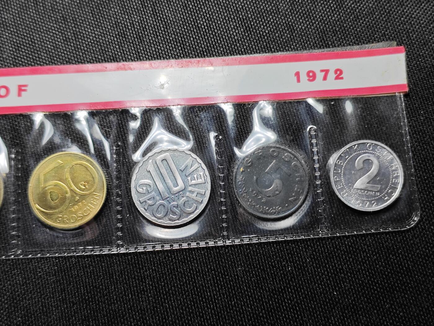 KK钱币收藏小铺   套币专场 2月预留时间 周末发货  1972奥地利大小面值清年精制套币