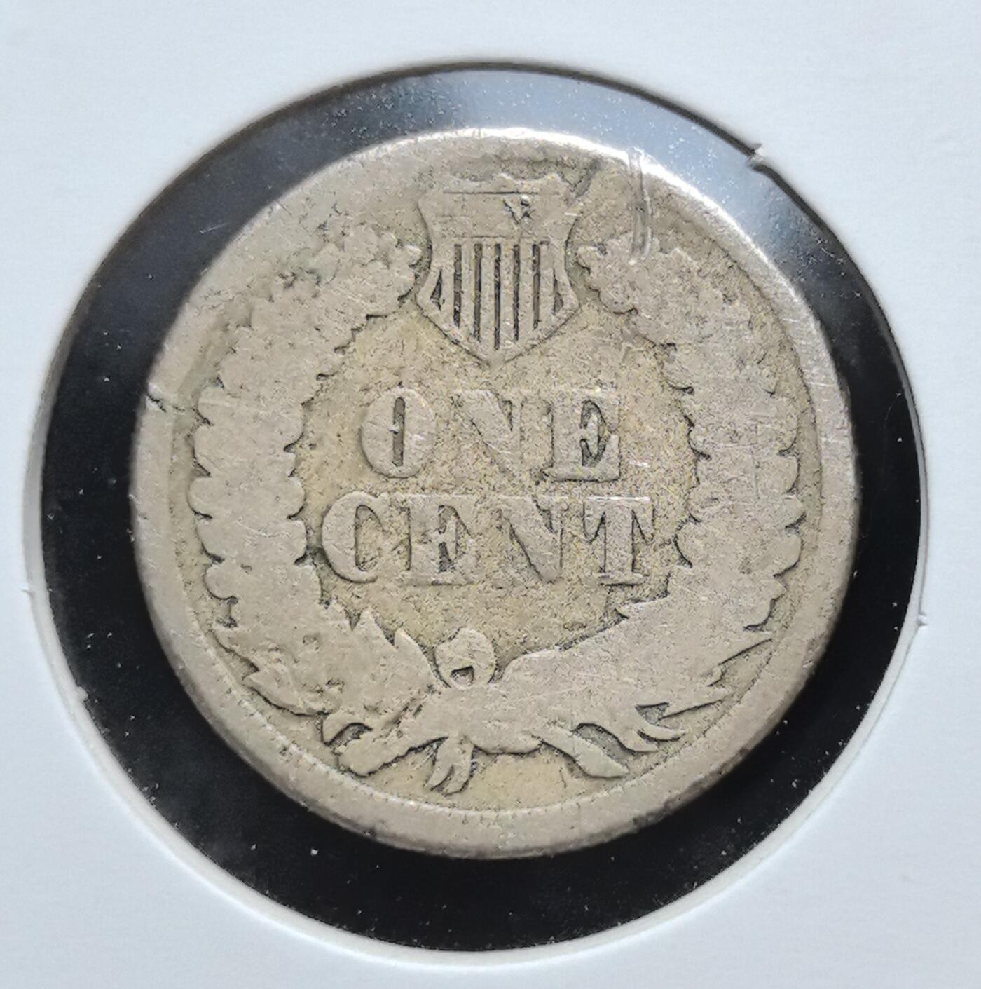 外国优质老铜币银币苏联纪念章，每周六晚九点倒数截拍，满百包邮可寄存，持续收拍 美国早期厚版印第安人头像1860年1美分铜币。属美国内战时期发行，正面饰印第安人头像与羽毛，背面花环盾徽。作为战后流通辅币，承载着美国早期西部开拓与货币体系发展的历史印记。