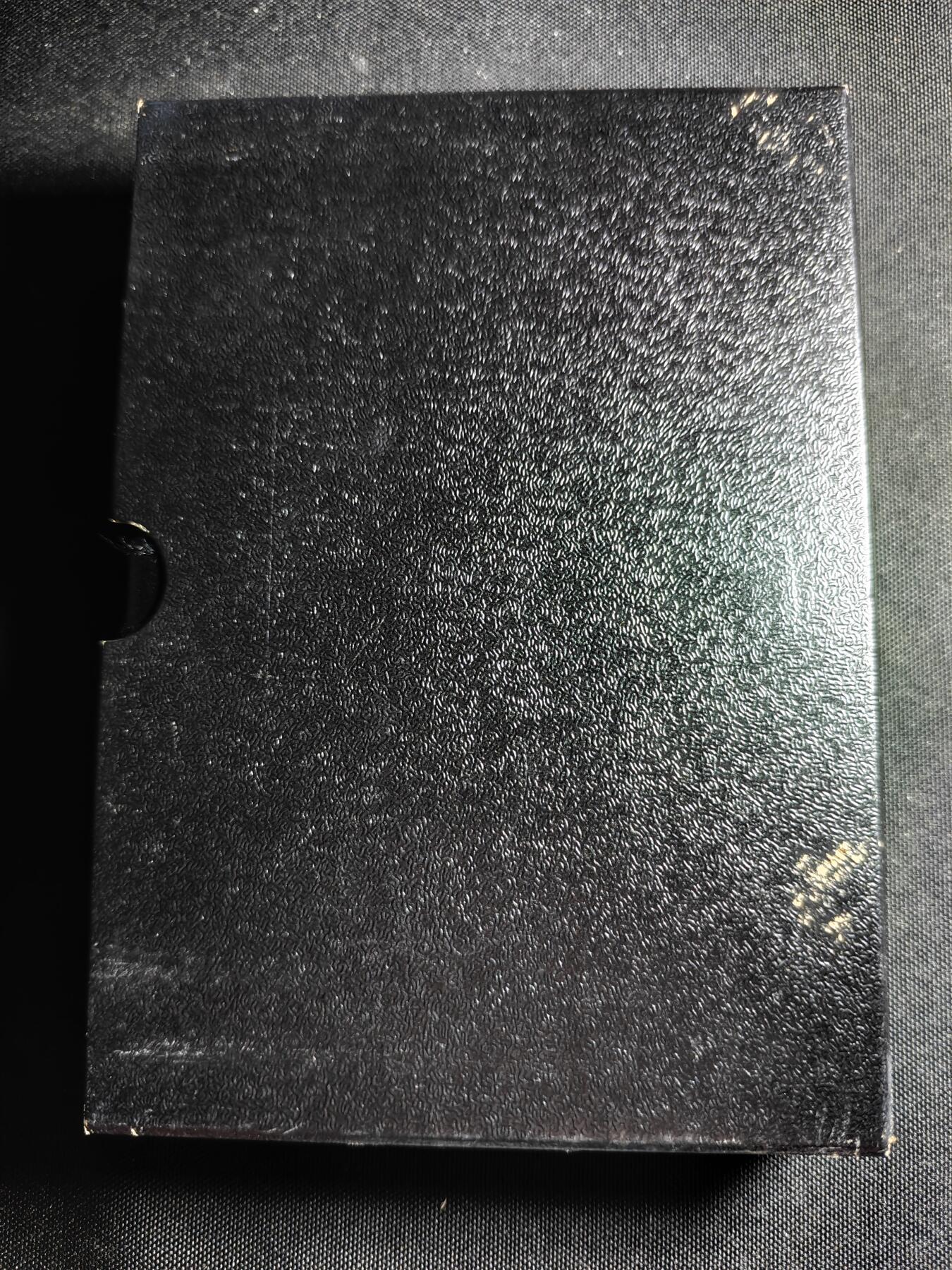 KK钱币收藏小铺   套币专场 2月预留时间 周末发货   1991日本官方发行黑本精制套币