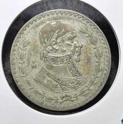 外国优质老铜币银币苏联纪念章，每周六晚九点倒数截拍，满百包邮可寄存，持续收拍 - 墨西哥1961年1比索银币。正面为独立英雄莫雷洛斯，背面是墨西哥国徽（鹰叼蛇），是墨西哥最后一批含银材质的 1 比索硬币。