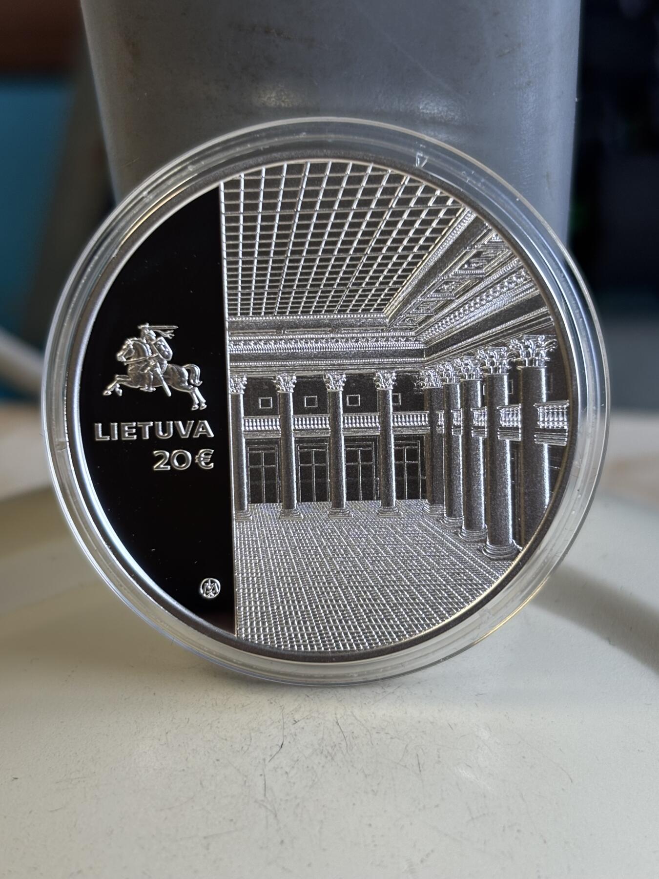 第194期拍卖 立陶宛2022年立陶宛银行成立20欧精制纪念银币，925银，28.28克，发行2750枚