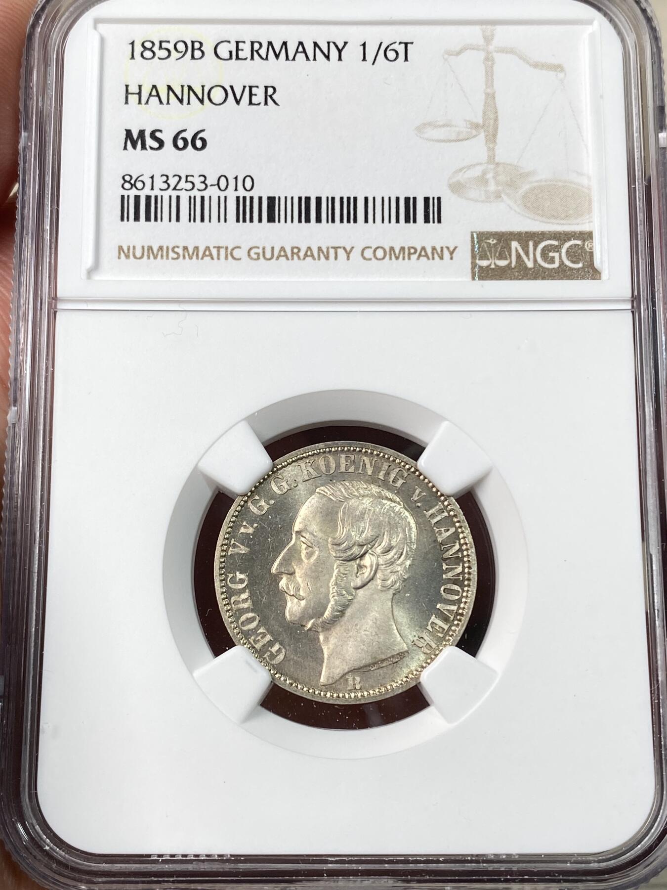 万国钱币拍卖第063期