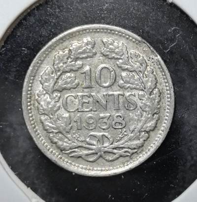 外国优质老铜币银币苏联纪念章，每周六晚九点倒数截拍，满百包邮可寄存，持续收拍 - 荷兰1938年10分银币。正面为威廉敏娜女王头像，背面是橡叶环饰与面值，见证荷兰君主制时期货币体系，是二战前欧洲经典辅币。