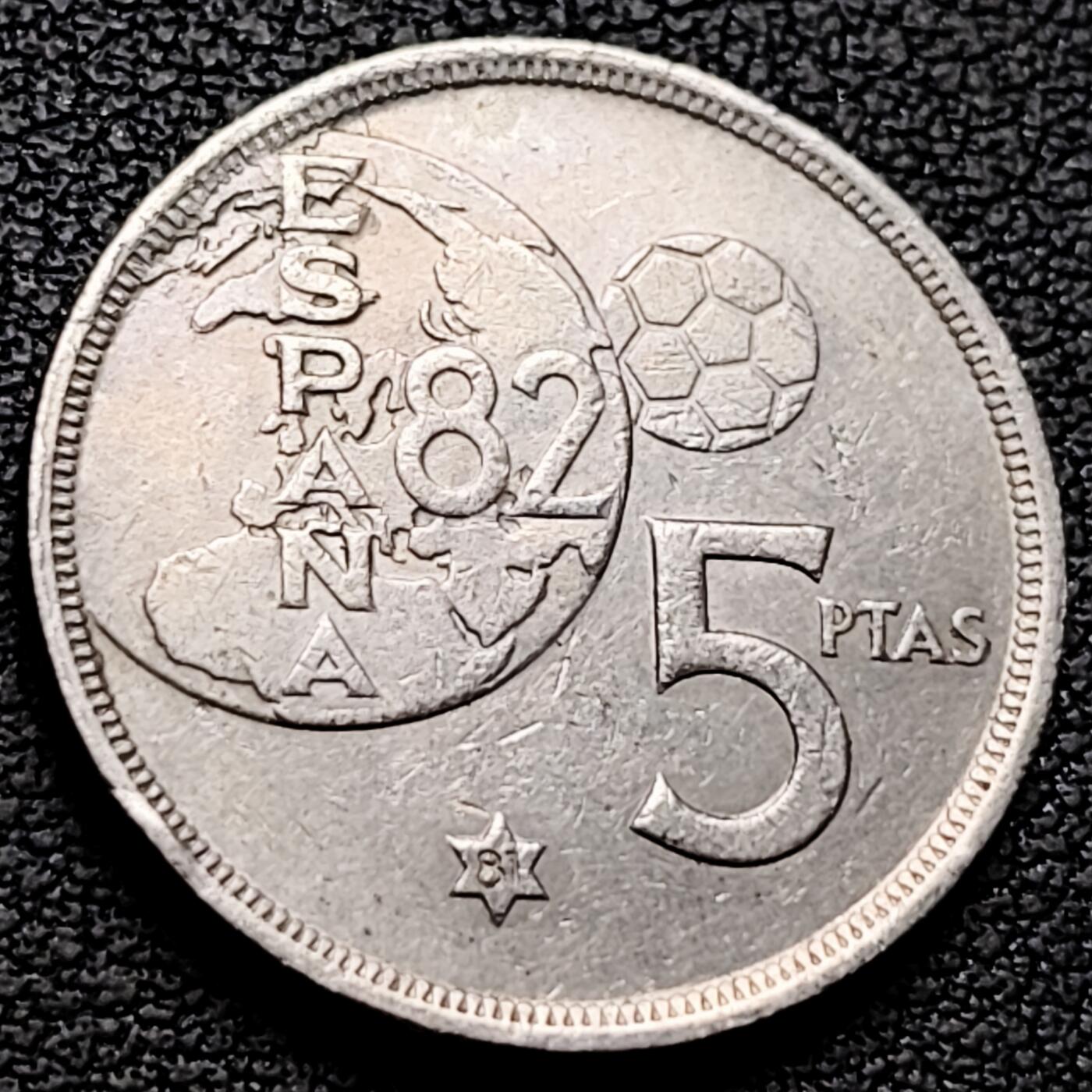 泉币菌-第213场-拍品多 请提前出价（工作最近较忙 发货不及时，望理解） 。