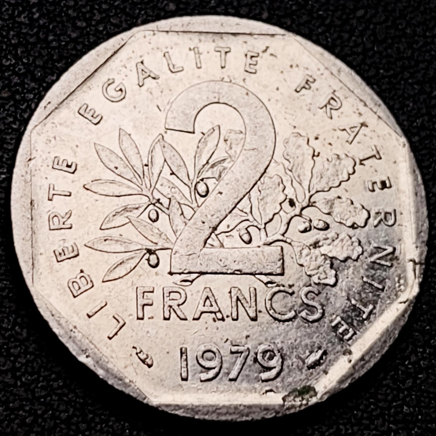 泉币菌-第213场-拍品多 请提前出价（工作最近较忙 发货不及时，望理解） 。