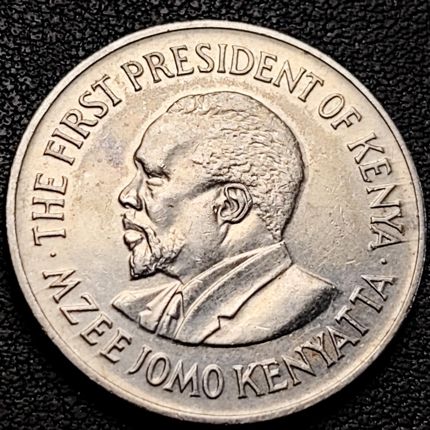 泉币菌-第214场-拍品多 请提前出价（工作最近较忙 发货不及时，望理解） .