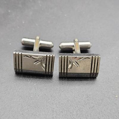 0元起拍勋章 第340期 咸鱼国勋章拍卖专场 3月22日（周日）下午6：00开始 - 日本中古袖扣一对