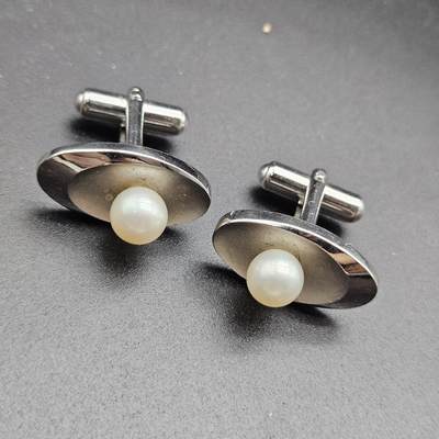 0元起拍勋章 第340期 咸鱼国勋章拍卖专场 3月22日（周日）下午6：00开始 - 日本中古袖扣一对