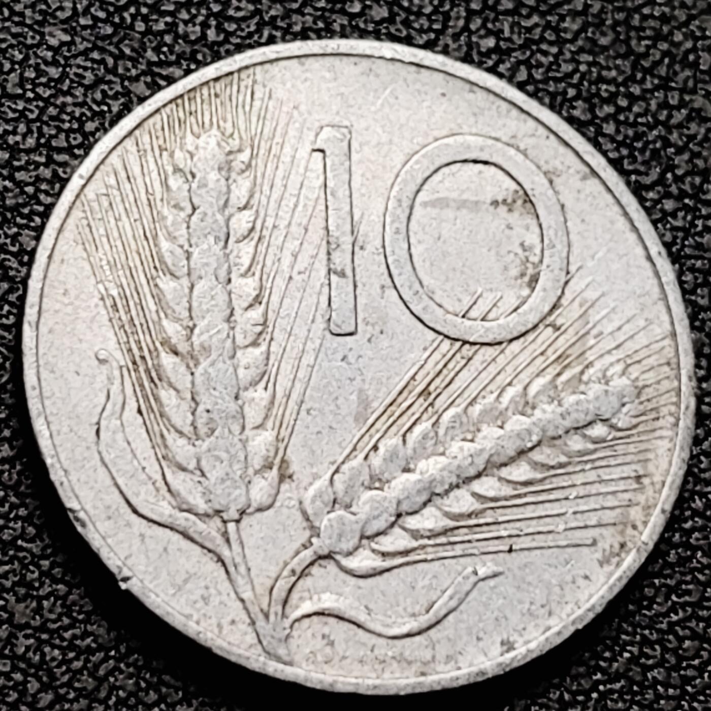 泉币菌-第213场-拍品多 请提前出价（工作最近较忙 发货不及时，望理解） 。