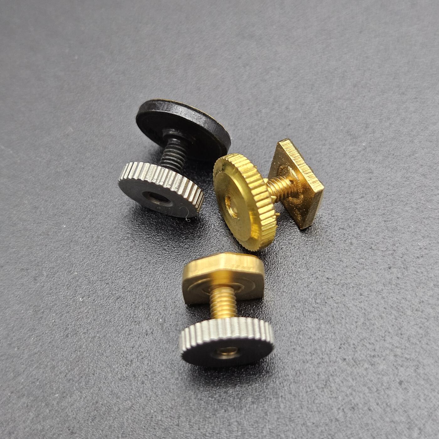 0元起拍勋章 第340期 咸鱼国勋章拍卖专场 3月22日（周日）下午6：00开始 日本徽章三个