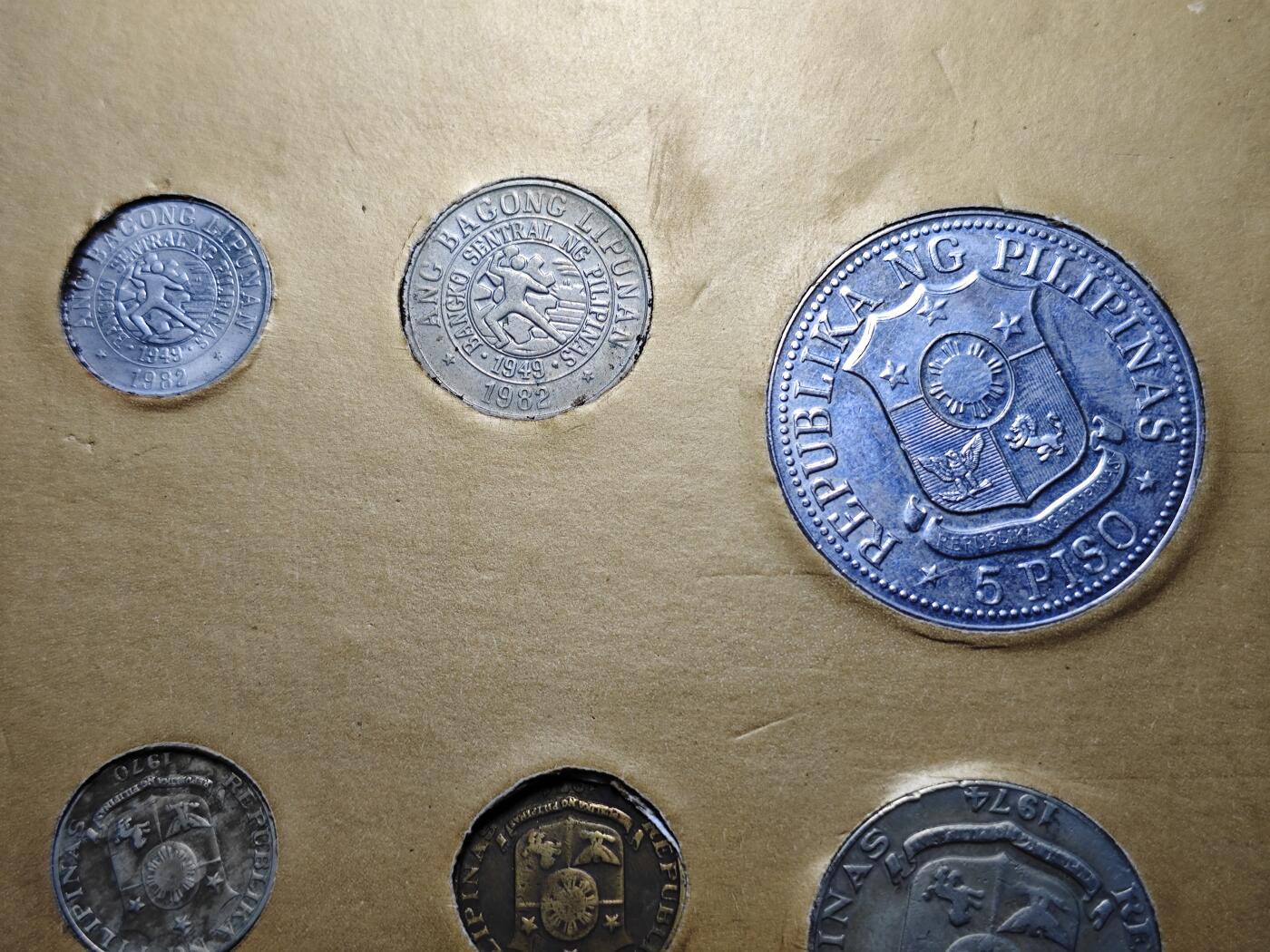 KK钱币收藏小铺   套币专场 2月预留时间 周末发货  菲律宾套币