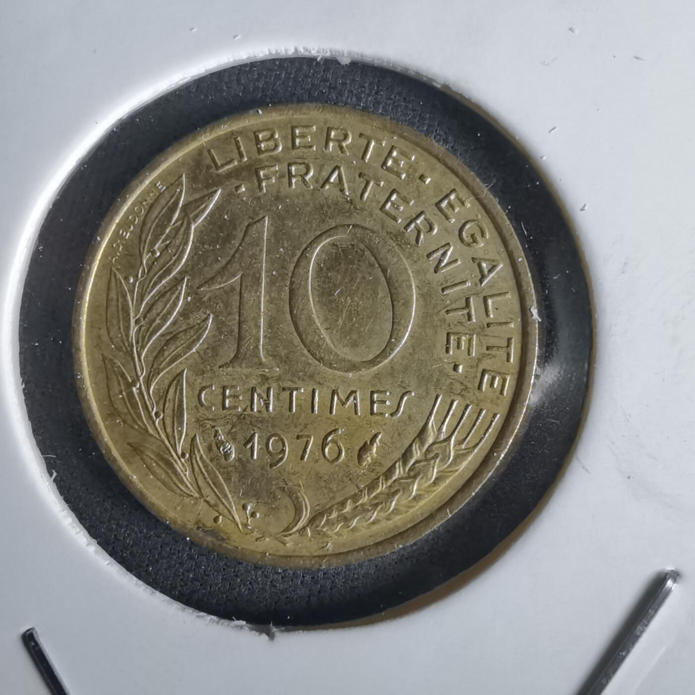 沼泽如烟--第1028场 法国1976年十分