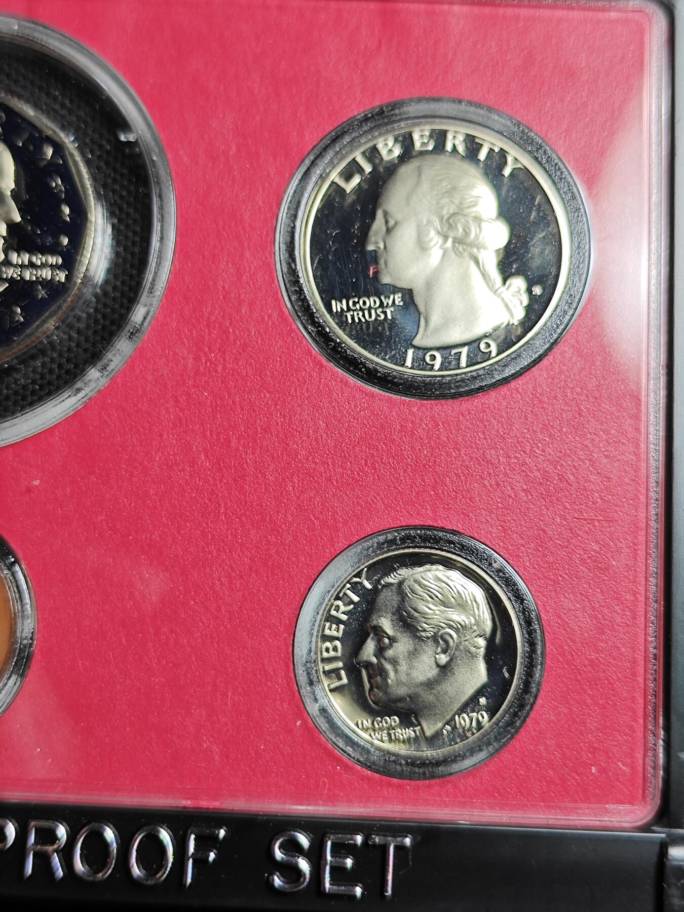 KK钱币收藏小铺   套币专场 2月预留时间 周末发货  1979美国大小面值清年 含苏珊一元精制