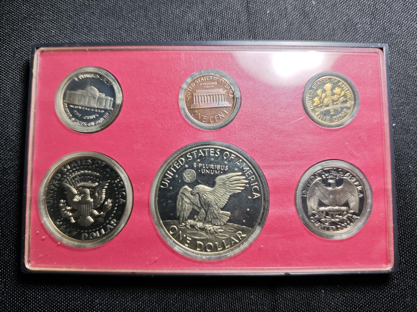 KK钱币收藏小铺   套币专场 2月预留时间 周末发货  1978美国大小面值清年一套 含艾克大一元精制套币