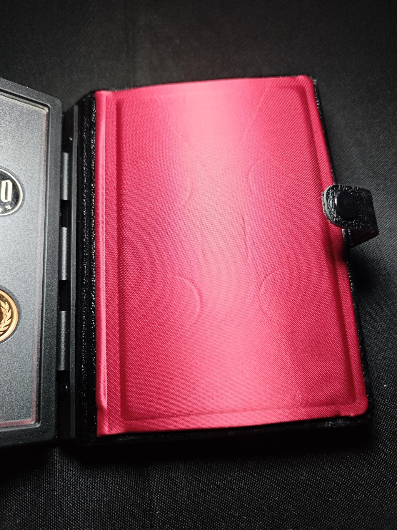 KK钱币收藏小铺   套币专场 2月预留时间 周末发货   1989日本官方发行黑本精制套币