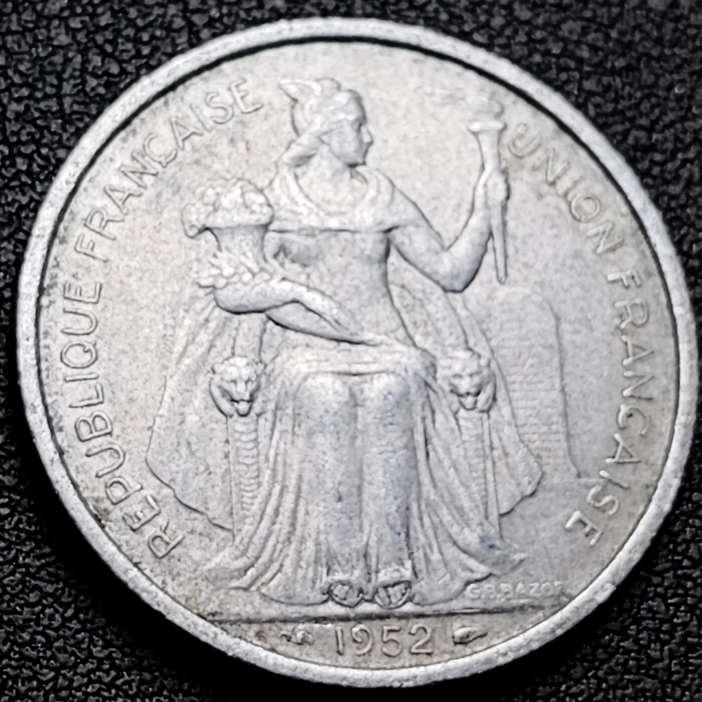 泉币菌-第213场-拍品多 请提前出价（工作最近较忙 发货不及时，望理解） 。