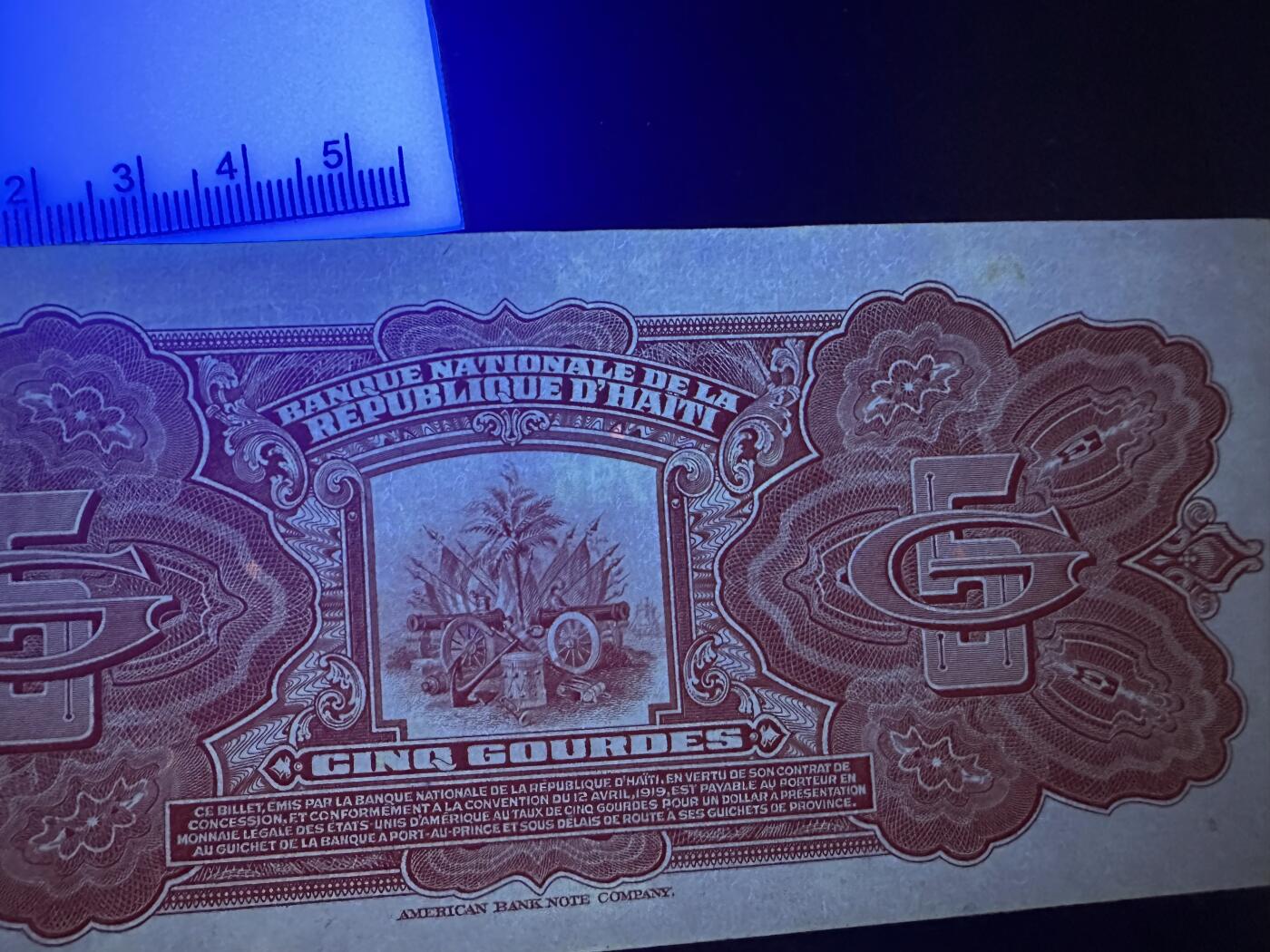 《外钞收藏家》第六百一十九期（精品场）（长期征集拍品、欢迎藏友们联系合作） 海地1、2、5古德 1和2基本全新 5AU品相