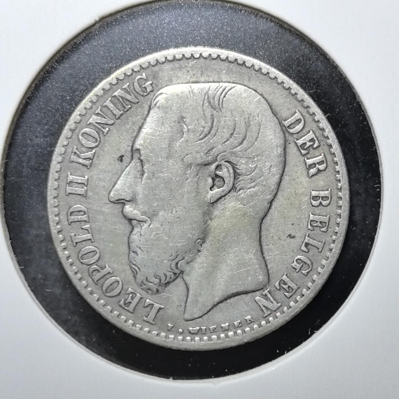 外国优质老铜币银币苏联纪念章，每周六晚九点倒数截拍，满百包邮可寄存，持续收拍