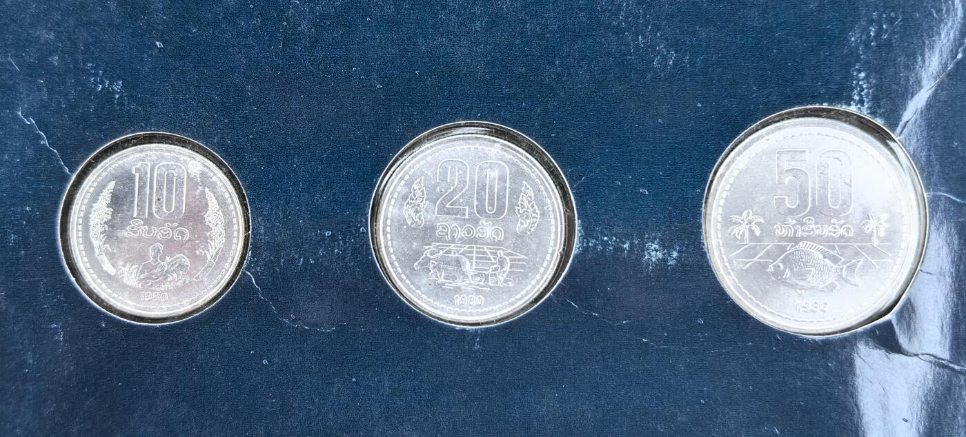 外国优质老铜币银币苏联纪念章，每周六晚九点倒数截拍，满百包邮可寄存，持续收拍