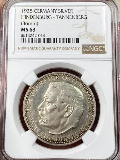 万国钱币拍卖第063期 - NGC MS63 1928年德国魏玛共和国总统兴登堡坦能堡大捷纪念馆落成银章 精制镜面喷砂原味淡彩极美 此建筑也成为兴登堡魂归之处 在三帝国战败前 德军炸毁了此处并迁移兴登堡墓地