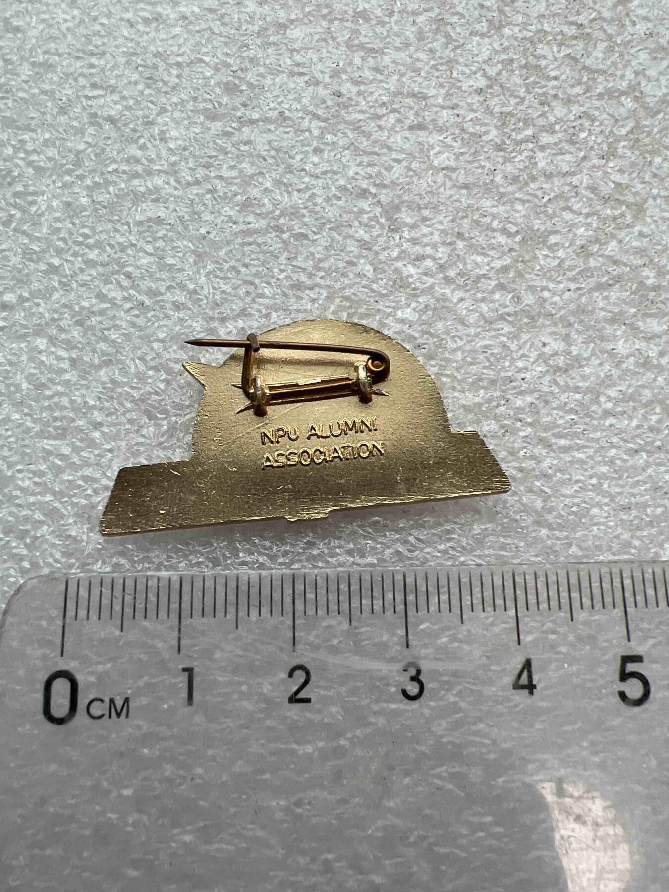 真品像章、纪念章 真品像章、纪念章