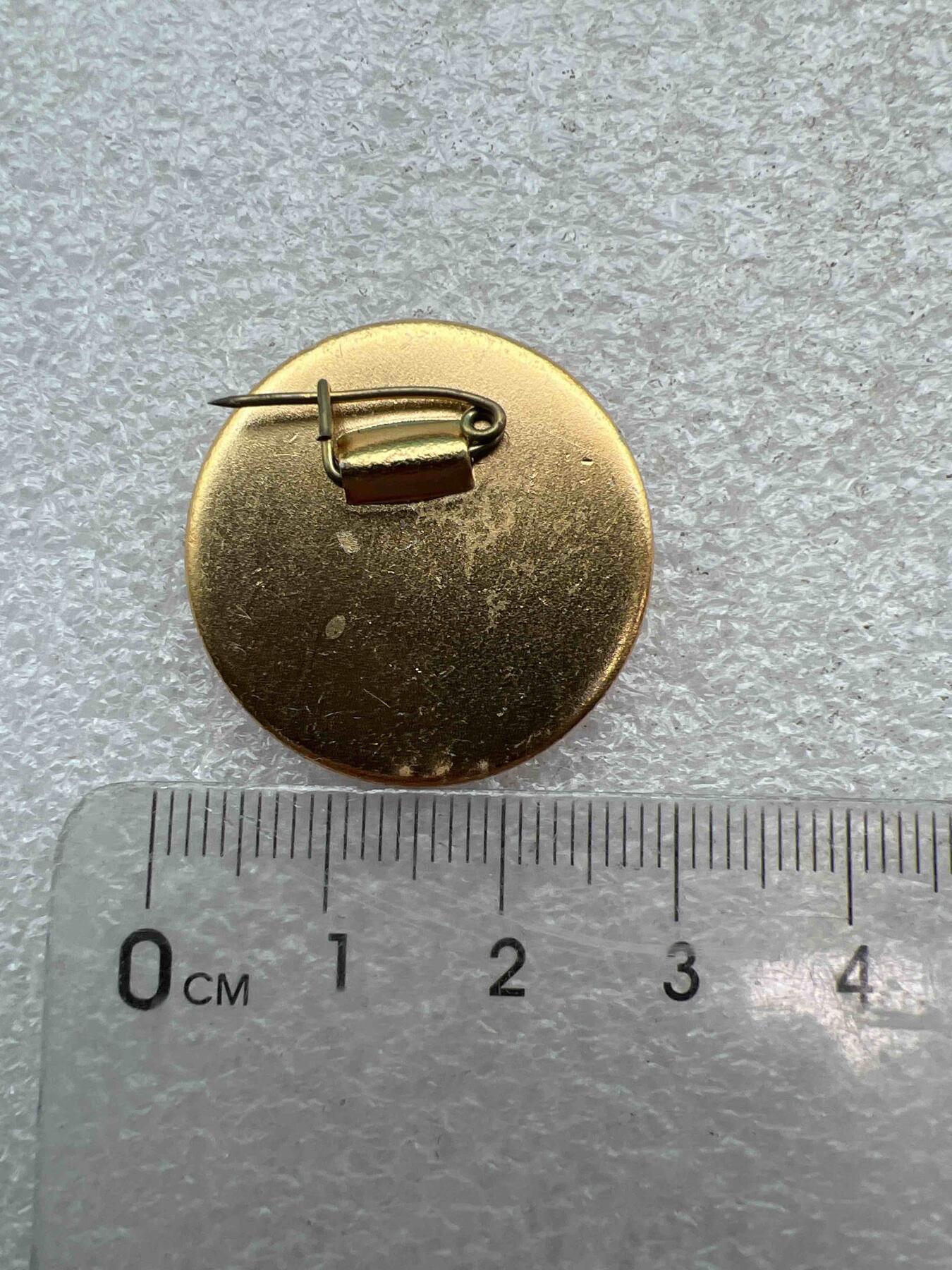 真品像章，纪念章 真品像章、纪念章