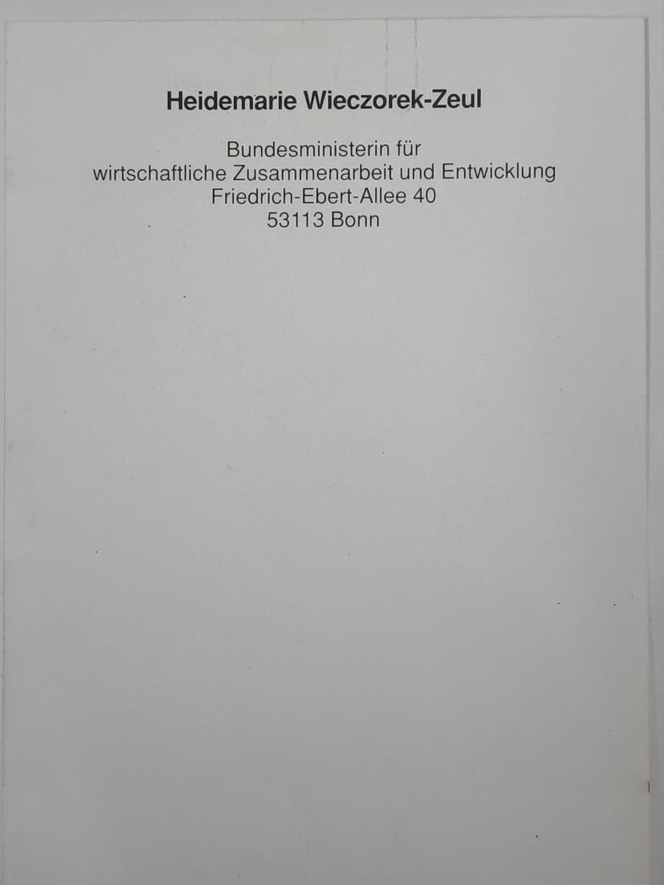 韵星假日军品类拍卖第47期 -- Rimey Holidays Militaria Auction 47 德意志联邦共和国前经济与发展部部长海德玛丽签名照一张（亲签）
