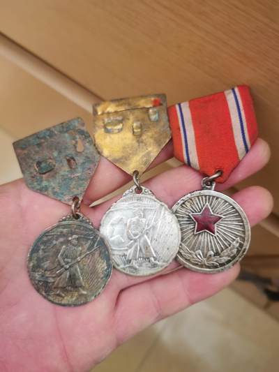 苏联朝鲜奖章收藏  朝鲜老奖章1组3枚同出 - 苏联朝鲜奖章收藏  朝鲜老奖章1组3枚同出