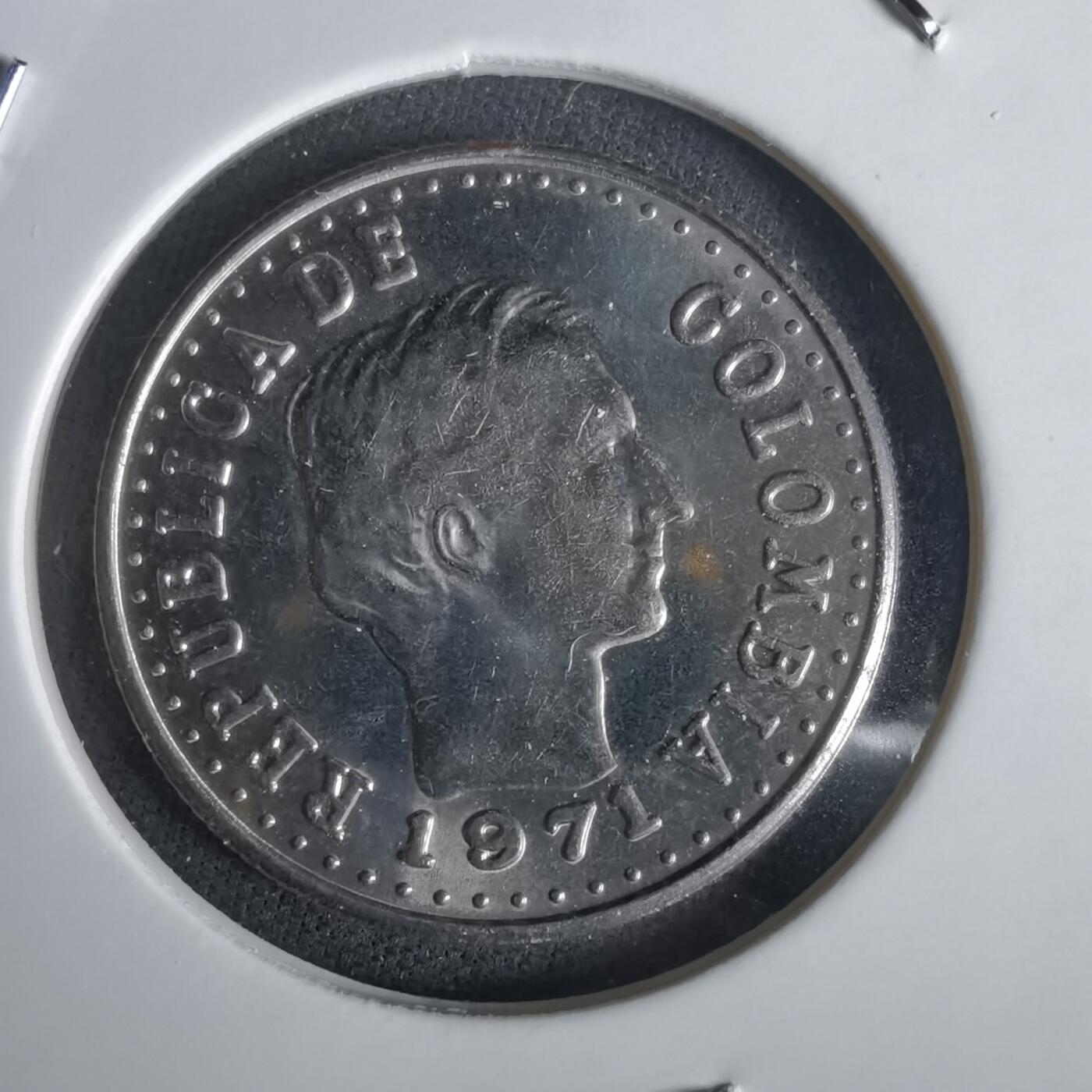 沼泽如烟--第1028场 哥伦比亚1971年20分