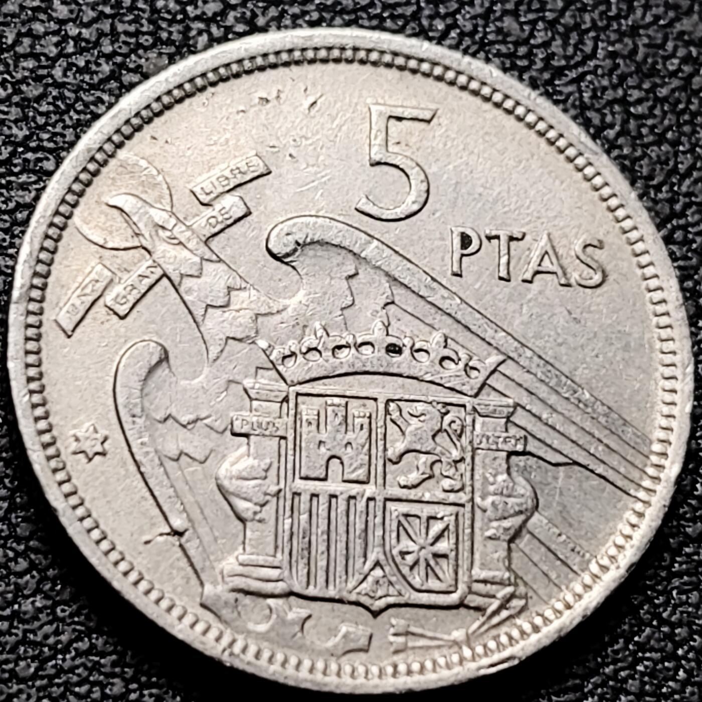 泉币菌-第213场-拍品多 请提前出价（工作最近较忙 发货不及时，望理解） 。