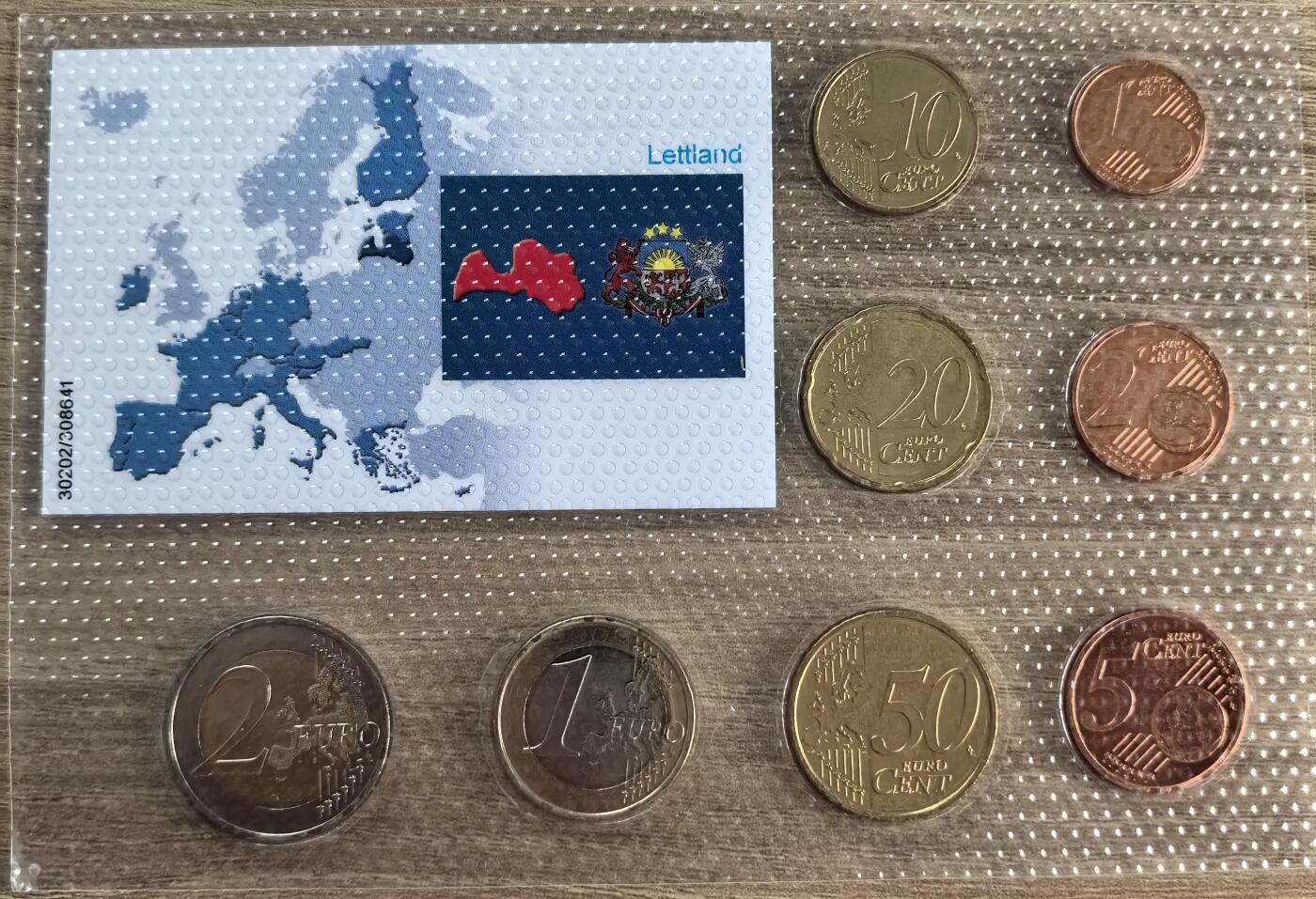 外国优质老铜币银币苏联纪念章，每周六晚九点倒数截拍，满百包邮可寄存，持续收拍 欧元硬币-2014年拉脱维亚