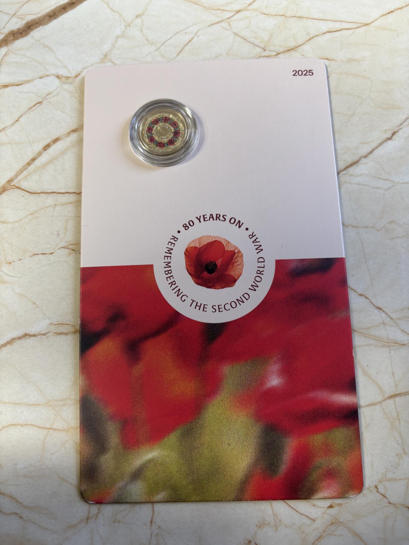 第194期拍卖 卡装澳大利亚2025年二战胜利80周年花卉彩色纪念铜币