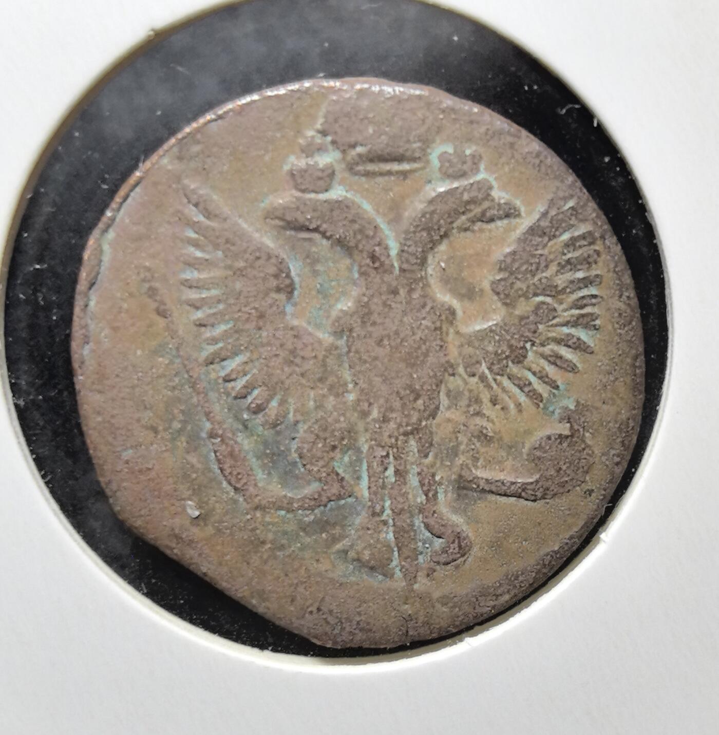 外国优质老铜币银币苏联纪念章，每周六晚九点倒数截拍，满百包邮可寄存，持续收拍 沙俄1747年铜币，正面双头鹰国徽彰显沙皇专制威仪，背面俄文面值与年份古朴苍劲，铜质包浆厚重，是见证沙俄早期扩张、极具东欧帝国历史价值的收藏入门经典。