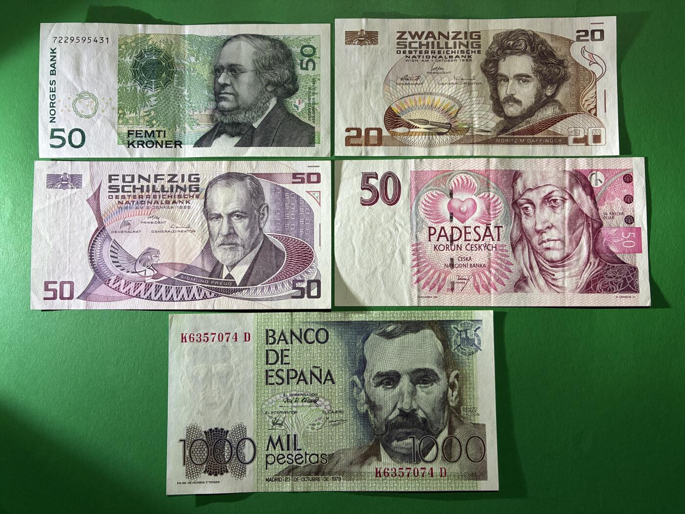 咖啡豆•收藏 2026年Mar_24th世界各国纸币拍卖 8枚 欧洲地区 瑞典/丹麦/挪威/奥地利/捷克/西班牙 XF-AU 外国纸币