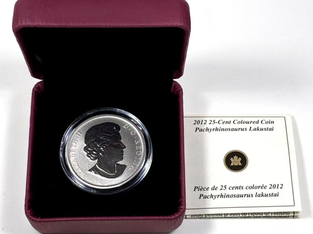 长老汇马年精选第十场拍卖 加拿大 25分 2012年 在黑暗中发光的恐龙 夜光币，盒证齐全，稀少，淘宝闲鱼480+