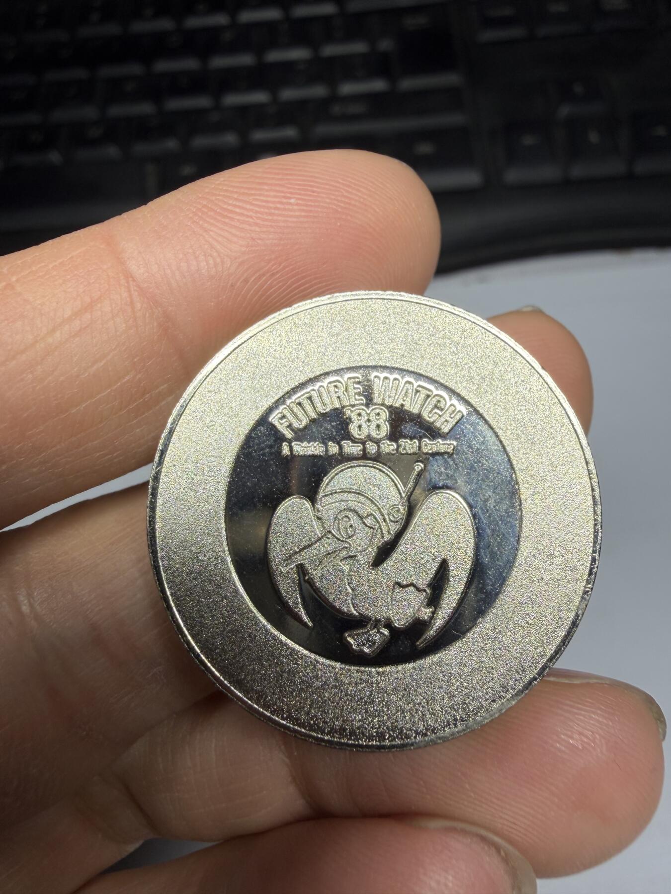 2026年集古藏今外币拍卖第三期-第5场—（总第315拍），可以寄存60天，满160元包邮。 中部未来博览会纪念章，直径31毫米
