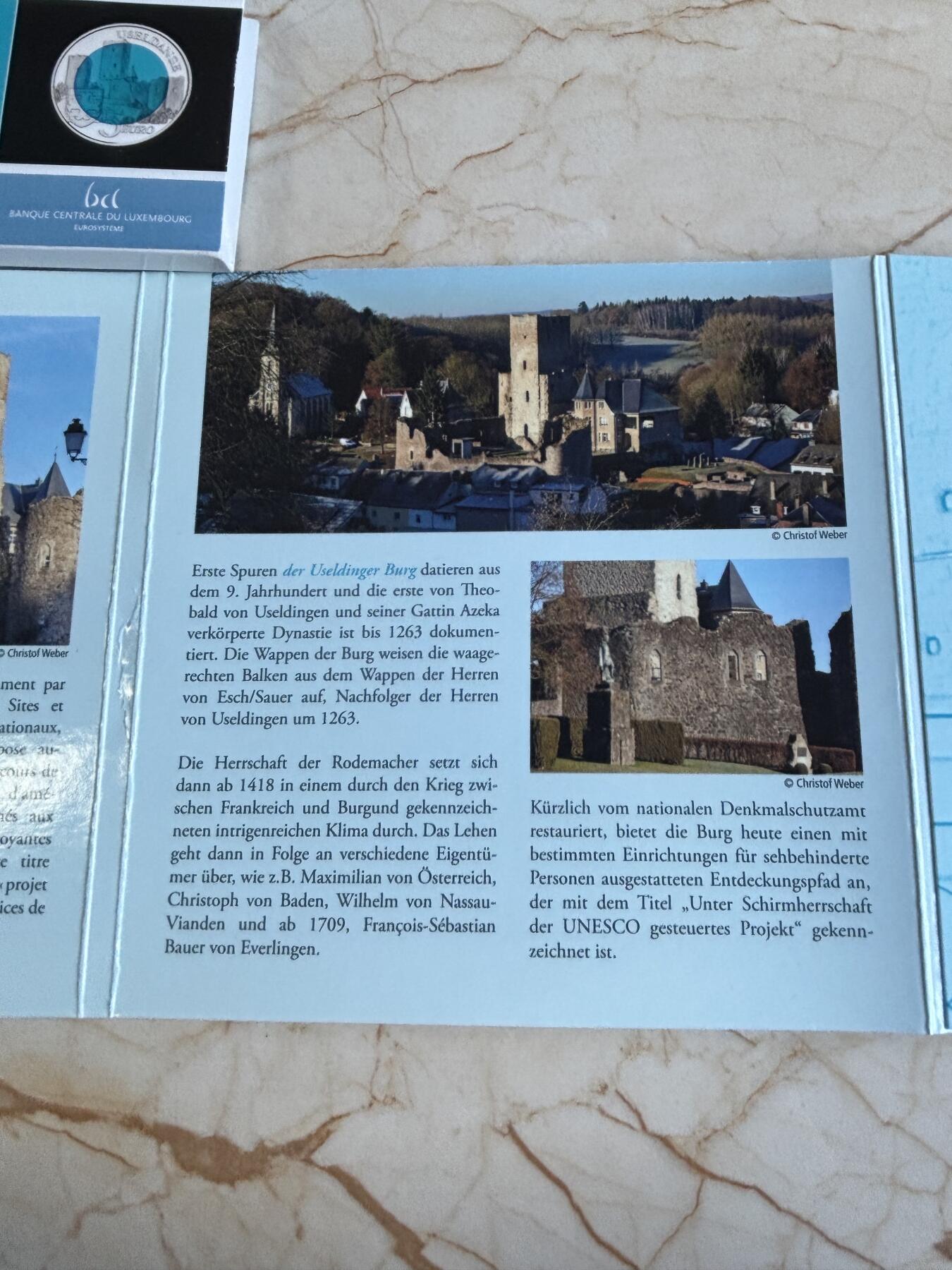 第194期拍卖 卡装卢森堡2017年银铌城堡系列雷当日城堡银铌双金属币，金属:925银/铌，重量:15.48克，直径:34毫米，发行：7000枚