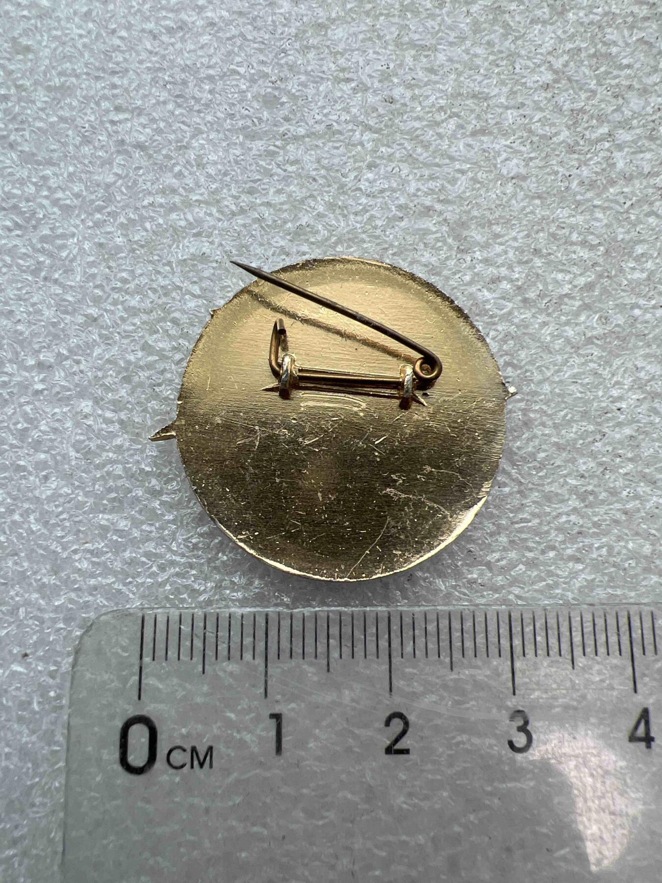 真品像章、纪念章 真品像章、纪念章