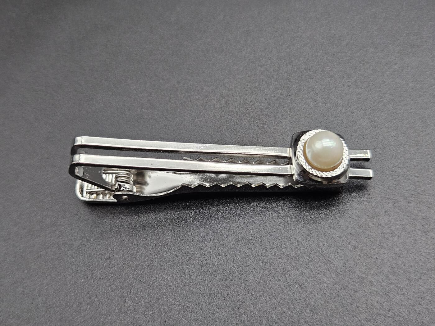 0元起拍勋章 第340期 咸鱼国勋章拍卖专场 3月22日（周日）下午6：00开始 日本中古领带夹