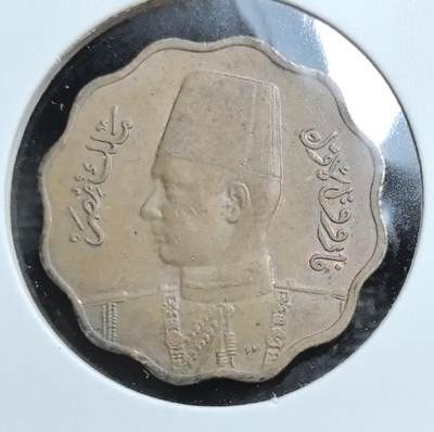 外国优质老铜币银币苏联纪念章，每周六晚九点倒数截拍，满百包邮可寄存，持续收拍 - 埃及法鲁克王朝1943年10米利姆铜币，正面为法鲁克国王戎装像，背面以阿拉伯文标注面值与年份，见证了埃及君主制末期的殖民货币体系。