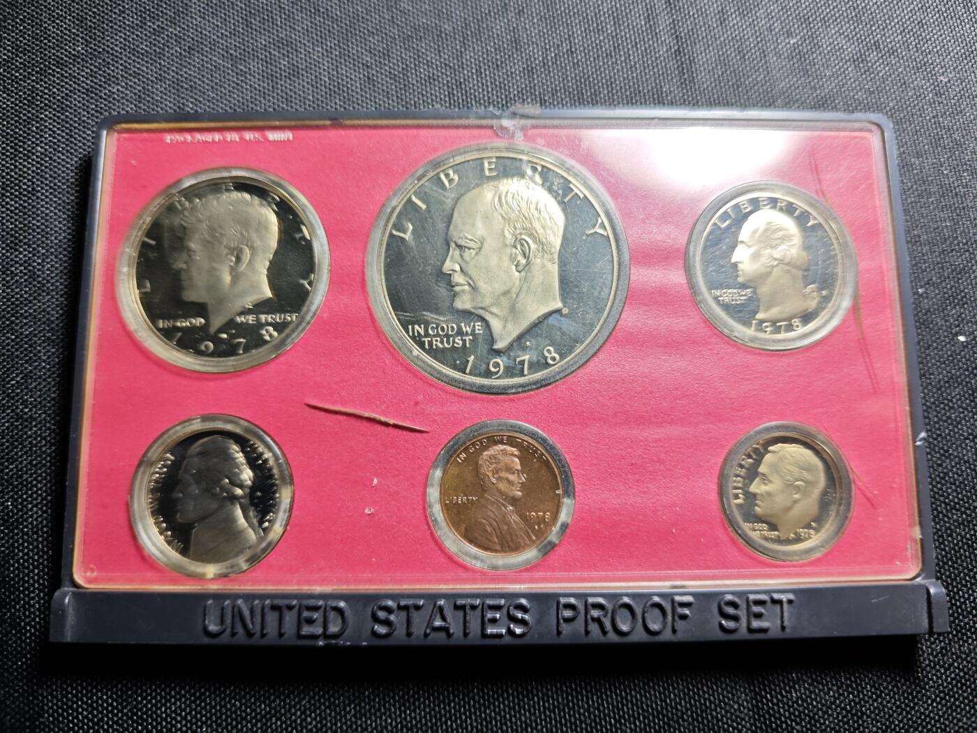 KK钱币收藏小铺   套币专场 2月预留时间 周末发货  1978美国大小面值清年一套 含艾克大一元精制套币